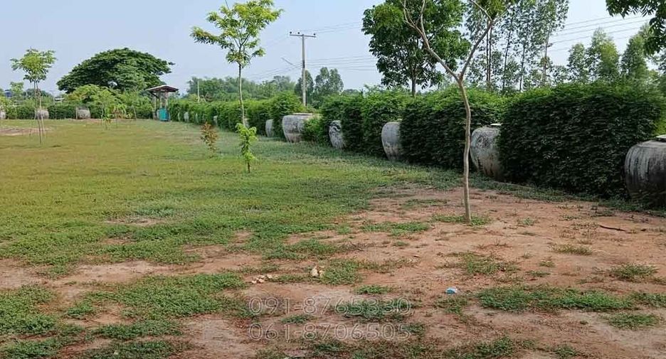For sale 3 bedrooms house in Noen Kham, Chainat