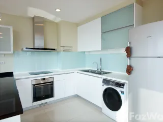 Condo en venta de 3 habitaciones en Khlong Toei, Bangkok