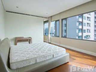 Condo en venta de 3 habitaciones en Khlong Toei, Bangkok