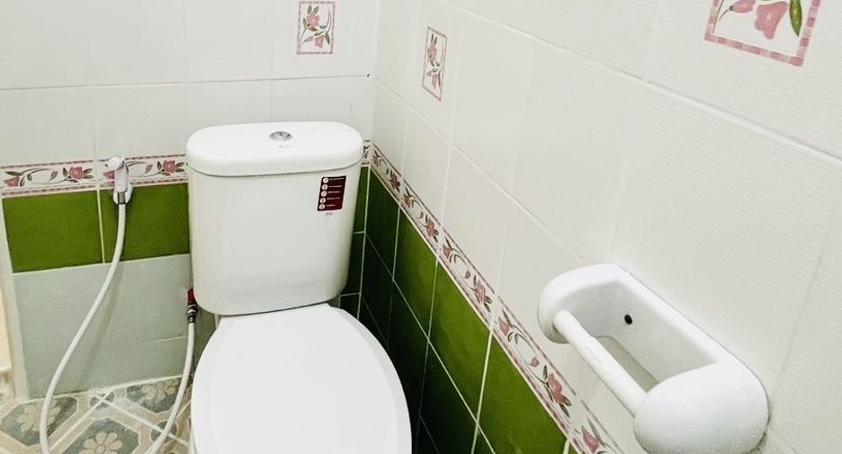 For sale 2 bedrooms townhouse in Mueang Phitsanulok, Phitsanulok