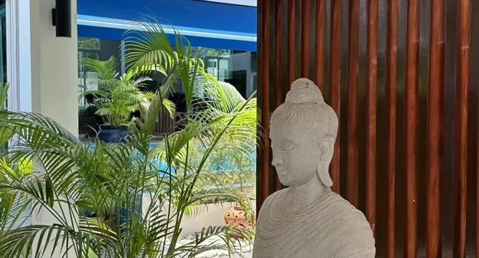 For sale 4 bedrooms villa in Thalang, Phuket