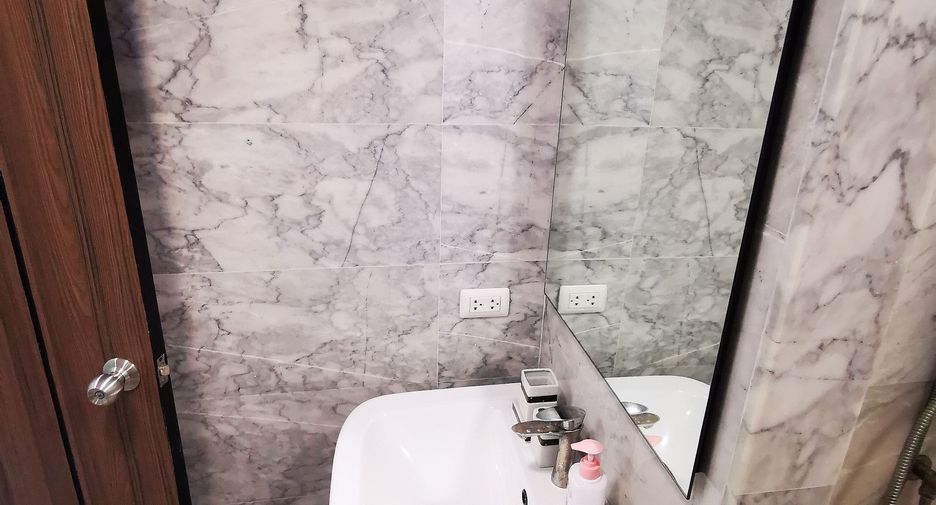 For sale 1 bed condo in Mueang Phuket, Phuket