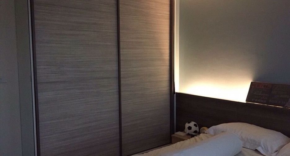 For sale 1 bed condo in Huai Khwang, Bangkok