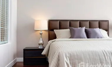 For sale 2 bedrooms condo in Khlong Toei, Bangkok
