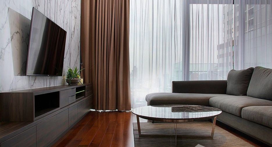 For sale 2 bedrooms condo in Khlong Toei, Bangkok