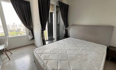 For sale 2 bedrooms condo in Huai Khwang, Bangkok
