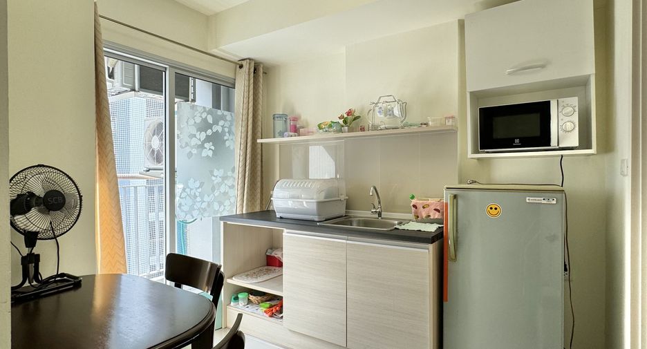 For sale 1 bed condo in Mueang Udon Thani, Udon Thani