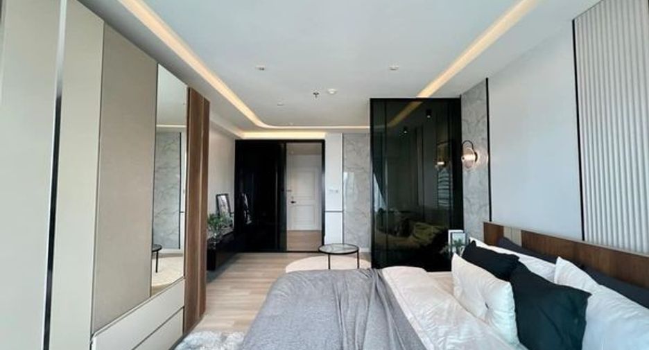 For sale 1 bed condo in Huai Khwang, Bangkok