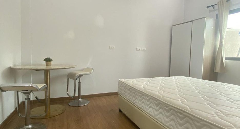 For rent 3 bedrooms house in Mueang Phuket, Phuket