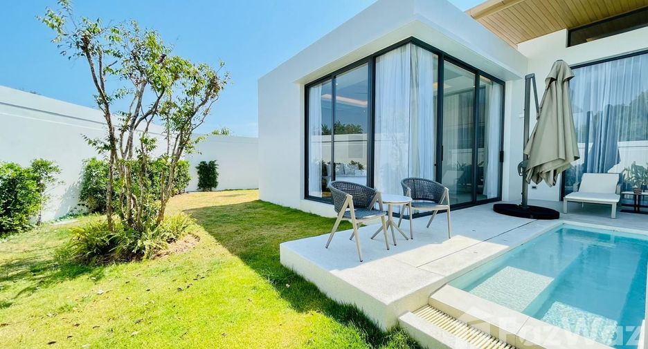 For rent 5 bedrooms villa in Mueang Phuket, Phuket