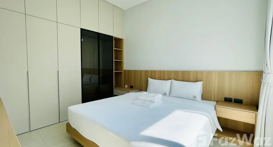 For rent 5 bedrooms villa in Mueang Phuket, Phuket