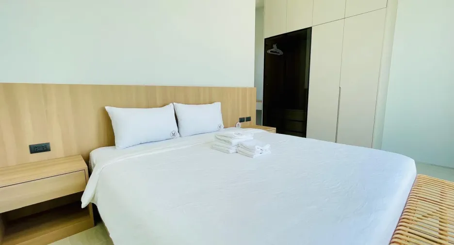For rent 5 bedrooms villa in Mueang Phuket, Phuket