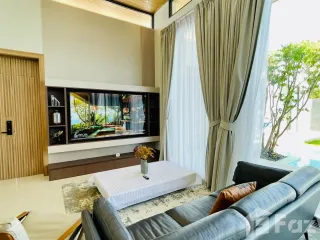 Villa zur Miete mit 5 Zimmer in Mueang Phuket, Phuket
