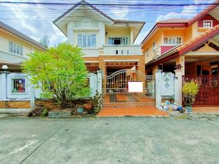 出售 3 卧室 独立屋 在 Khlong Sam Wa, 曼谷