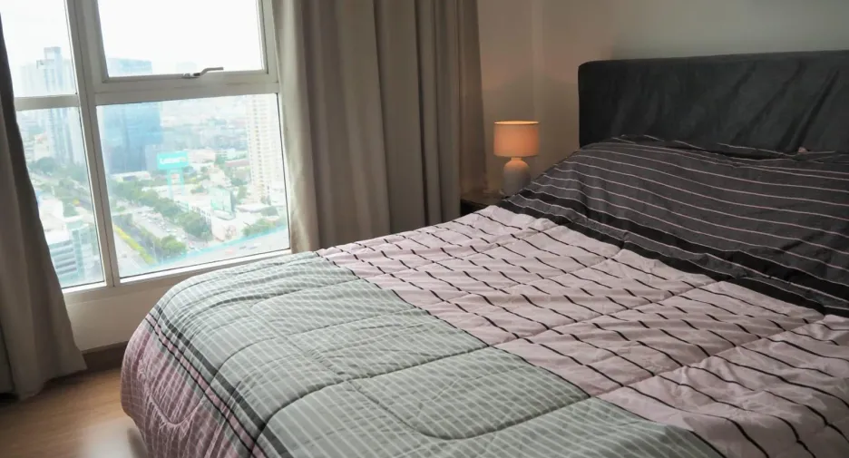 Condo en venta de 2 habitaciones en Yan Nawa, Bangkok