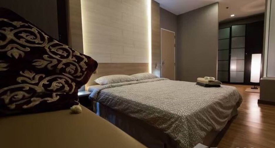 Condo en venta de 2 habitaciones en Bang Na, Bangkok