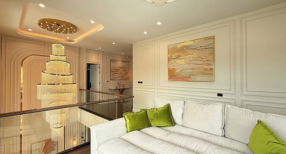 For sale 4 bedrooms house in Mueang Pathum Thani, Pathum Thani