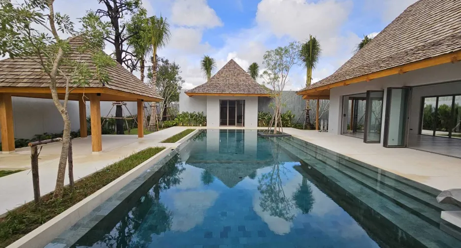 For rent 4 ベッドルーム villa in Thalang, Phuket