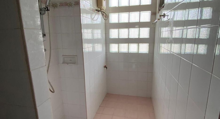 For sale 3 bedrooms condo in Bang Kho Laem, Bangkok