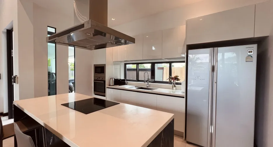 For rent 4 bedrooms villa in Thalang, Phuket