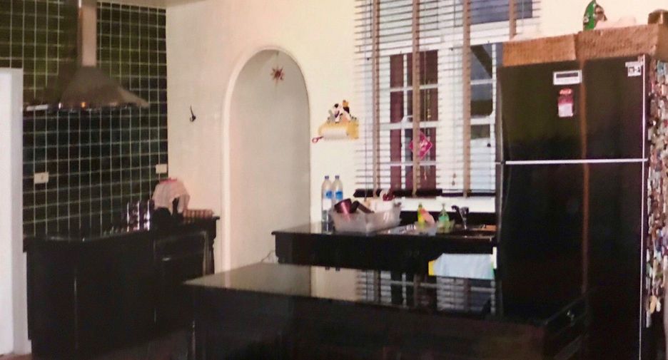 For sale 2 bedrooms house in Phra Khanong, Bangkok