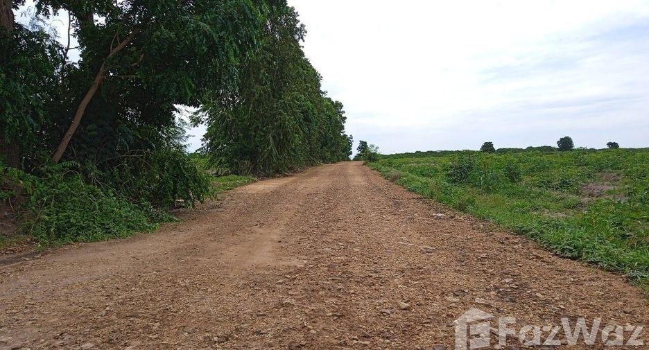 出售 土地 在 Huai Krachao, Kanchanaburi