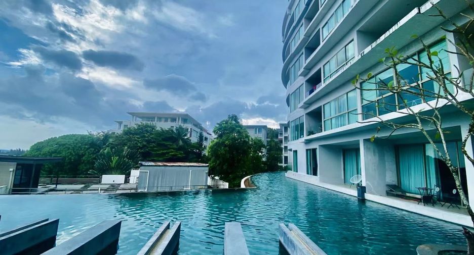 For sale スタジオ condo in Mueang Phuket, Phuket