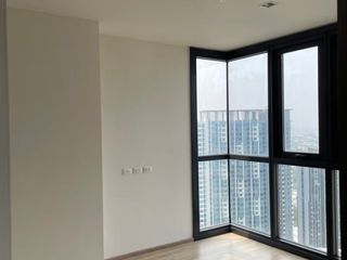 Wohnung zum Kauf mit 2 Zimmer in Bang Kapi, Bangkok