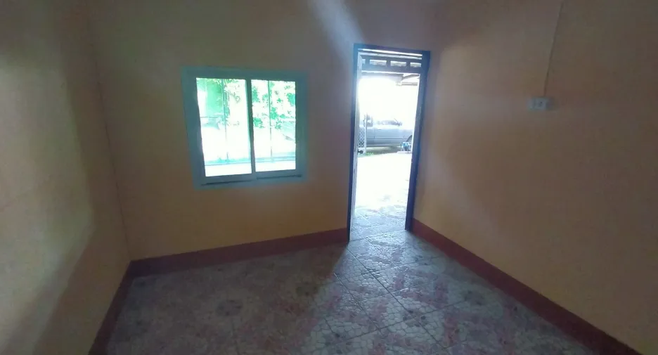 Продажа 3 спальни таунхаус в Mueang Lampang, Lampang