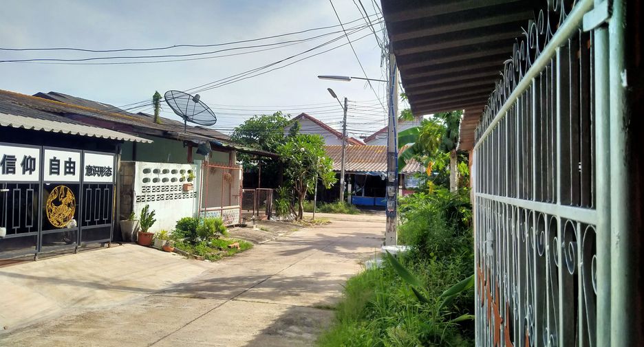 Продажа 3 спальни таунхаус в Mueang Lampang, Lampang