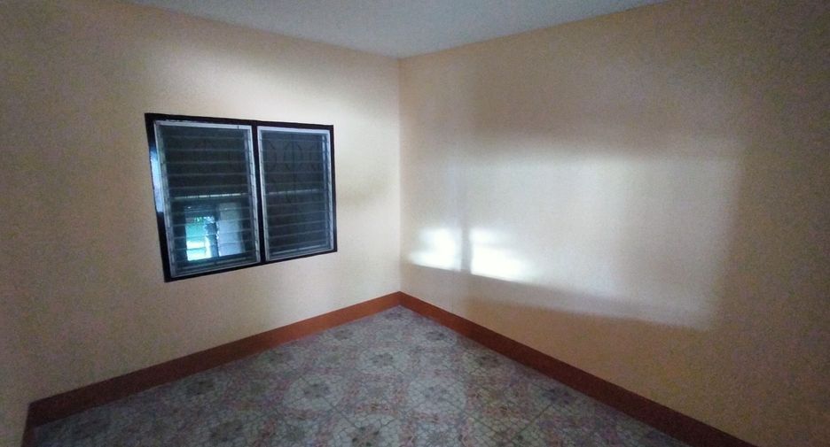 Продажа 3 спальни таунхаус в Mueang Lampang, Lampang