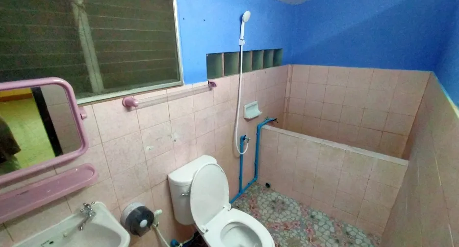 Продажа 3 спальни таунхаус в Mueang Lampang, Lampang