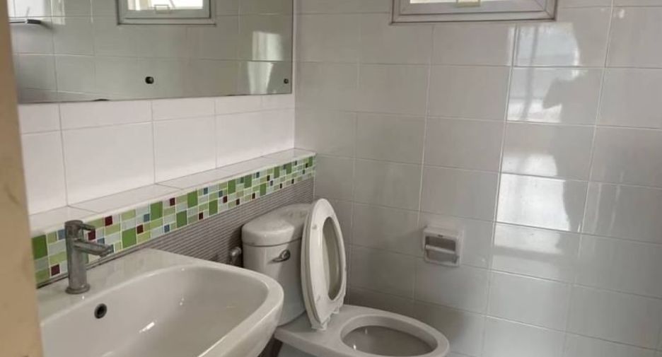 For sale 3 bedrooms house in Bang Bo, Samut Prakan