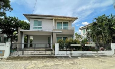 For sale 3 bedrooms house in Bang Bo, Samut Prakan
