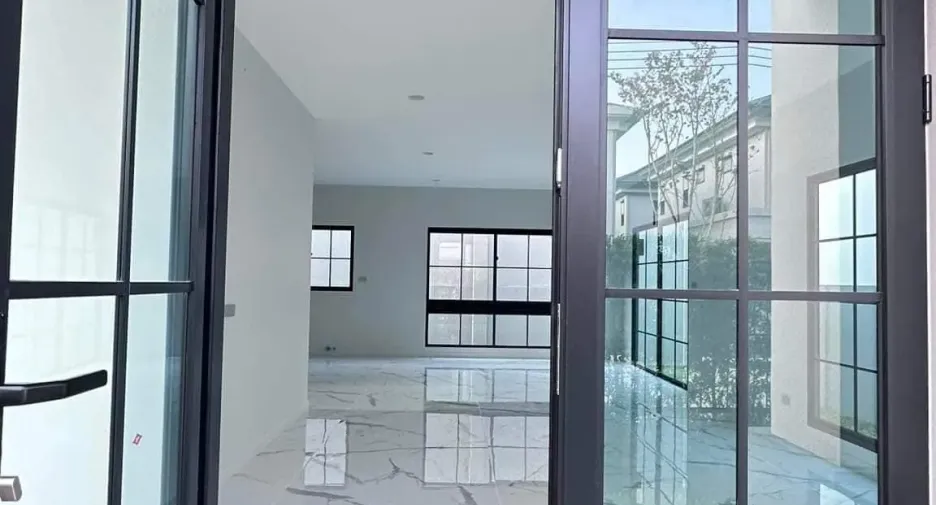 ขาย 4 ห้องนอน บ้านเดี่ยว ใน คันนายาว, กรุงเทพฯ