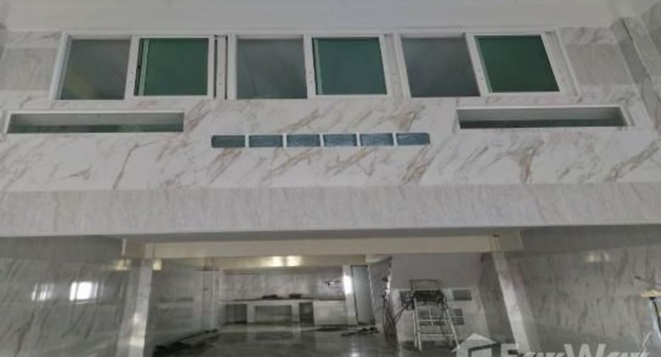 Аренда 5 спальни таунхаус в Krathum Baen, Самутсакхон