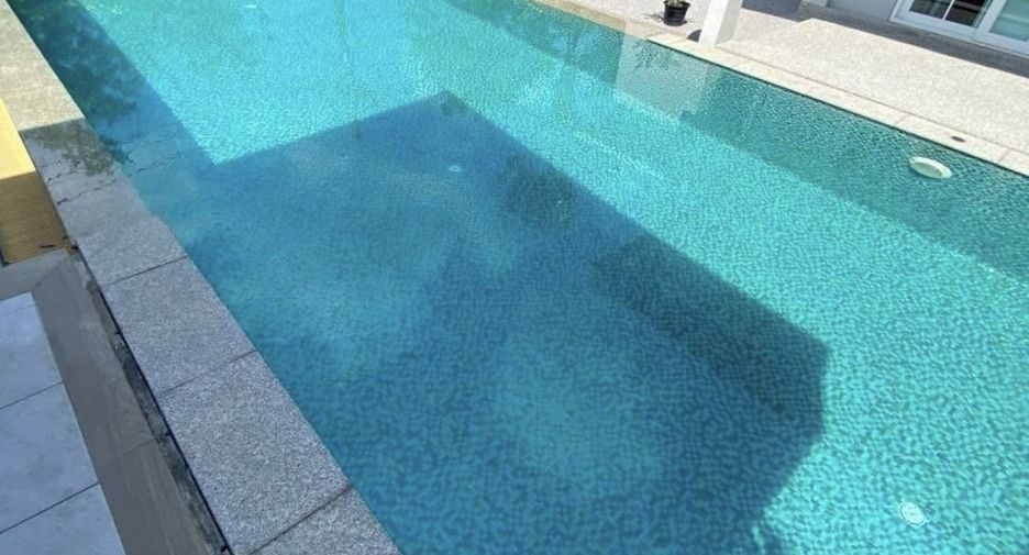 Villa zur Miete mit 4 Zimmer in Thalang, Phuket