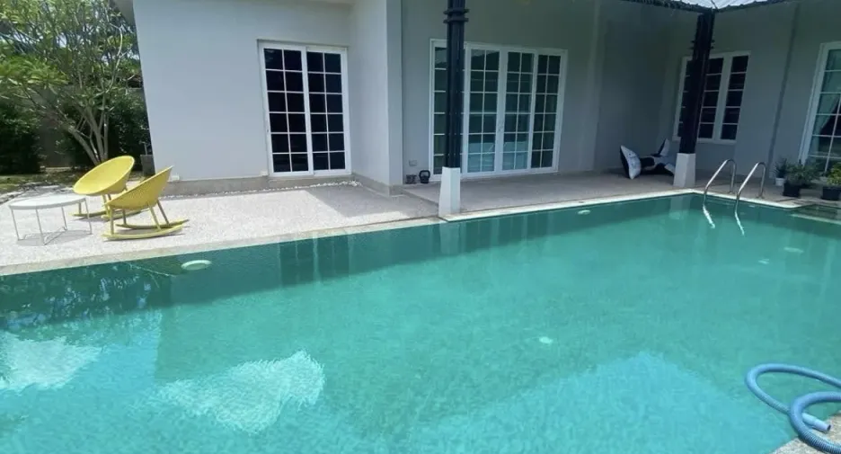 For rent 4 bedrooms villa in Thalang, Phuket