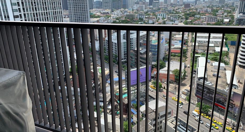 For sale 1 bed condo in Chatuchak, Bangkok