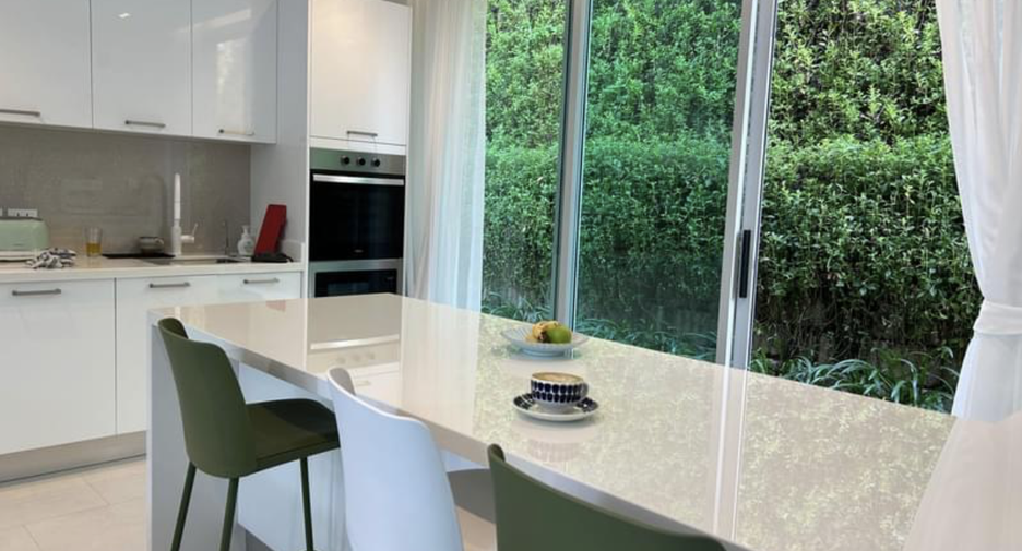 For rent 4 bedrooms villa in Thalang, Phuket