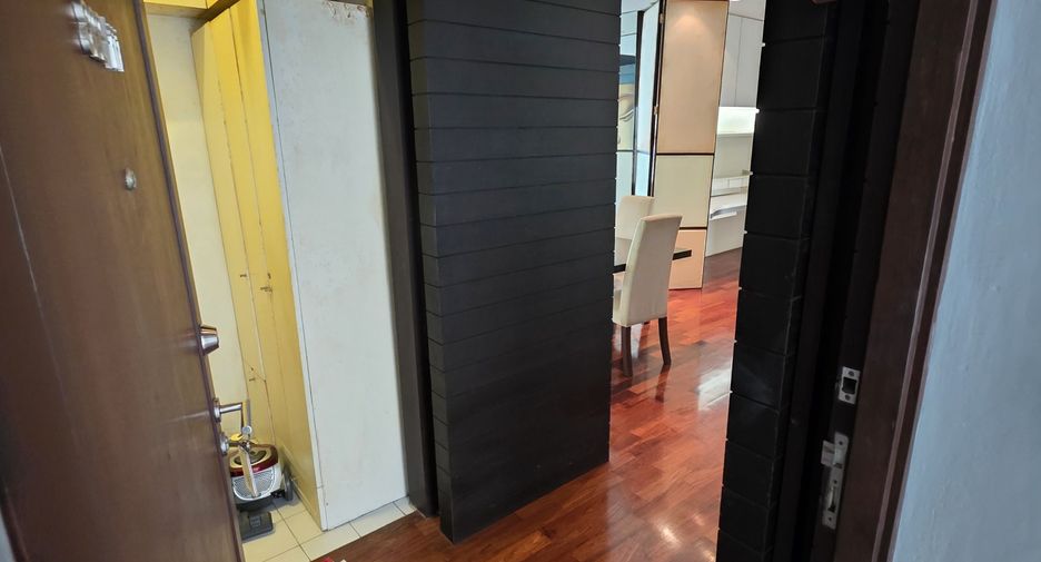 Wohnung zum Kauf mit 2 Zimmer in Watthana, Bangkok