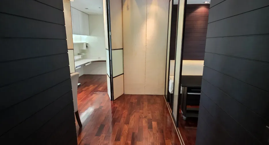 ขาย 2 ห้องนอน คอนโด ใน วัฒนา, กรุงเทพฯ