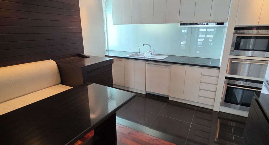 ขาย 2 ห้องนอน คอนโด ใน วัฒนา, กรุงเทพฯ
