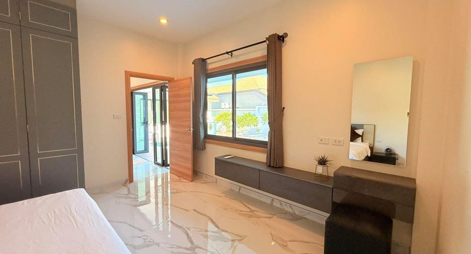 À vendre et à louer 3 chambres villa à Mueang Phuket, Phuket