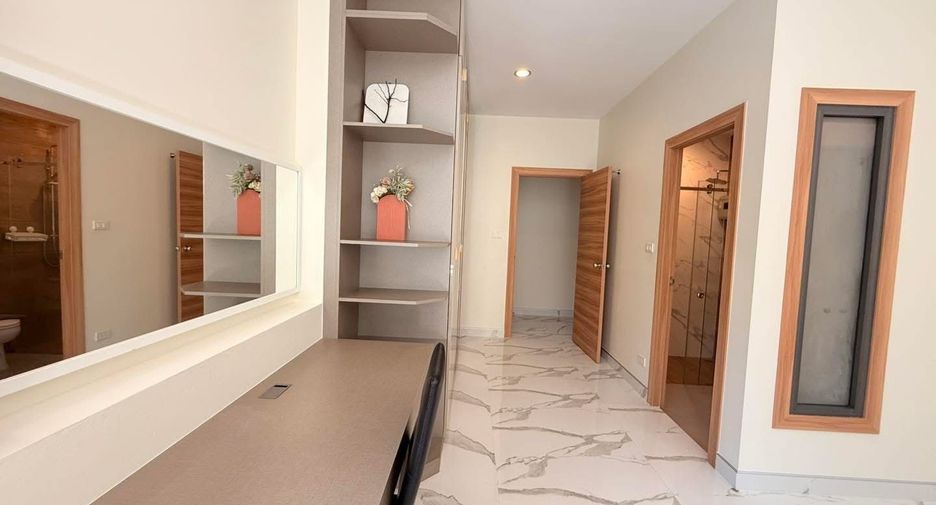 À vendre et à louer 3 chambres villa à Mueang Phuket, Phuket