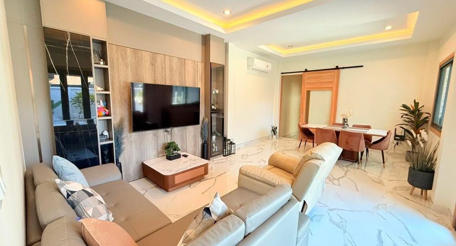 À vendre et à louer 3 chambres villa à Mueang Phuket, Phuket