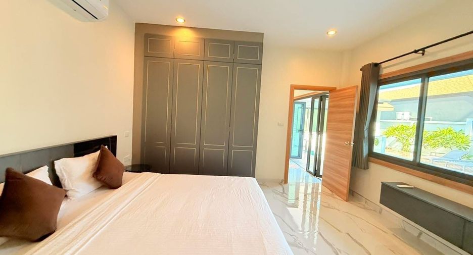 À vendre et à louer 3 chambres villa à Mueang Phuket, Phuket