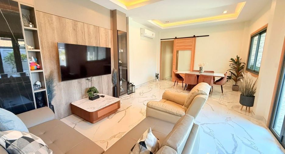 For sale そして for rent 3 ベッドルーム villa in Mueang Phuket, Phuket
