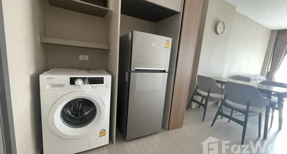 For rent 2 bedrooms condo in Bang Phlat, Bangkok