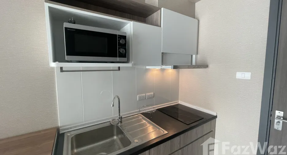 For rent 2 bedrooms condo in Bang Phlat, Bangkok